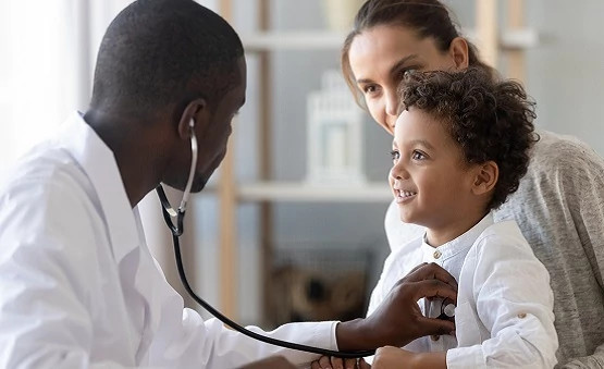 child-and-doctor child-and-doctor