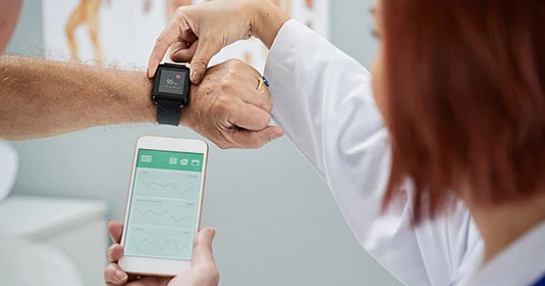 digital-watch-and-phone-connection