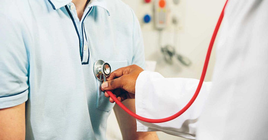 doctor-checking-heart-beat doctor-checking-heart-beat